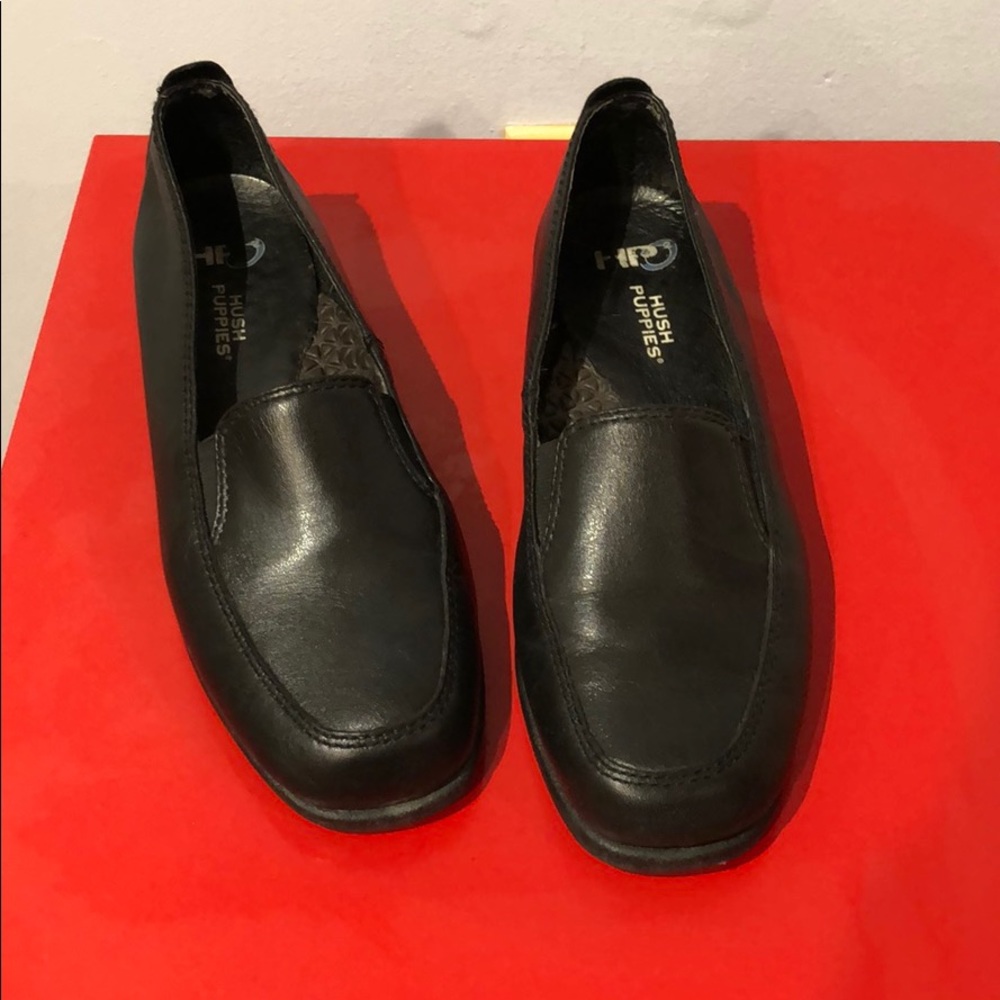 Size 7 black flats Hush Puppies